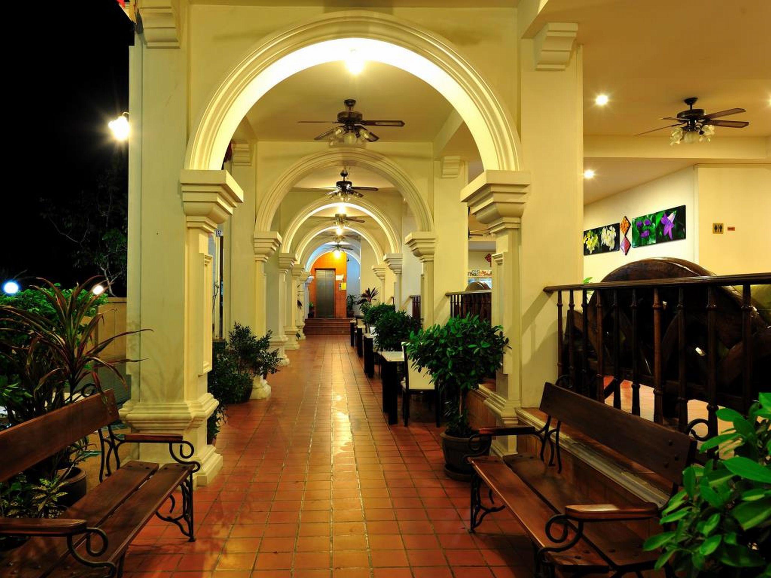Hotell Apk Patong